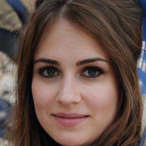 Meet your Posher, Elizabeth